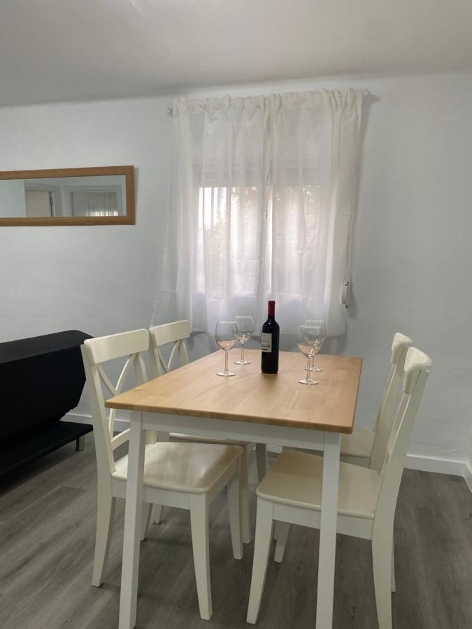 Apartmán Piso Junto Al Hospital Macarena Sevilla Exteriér fotografie