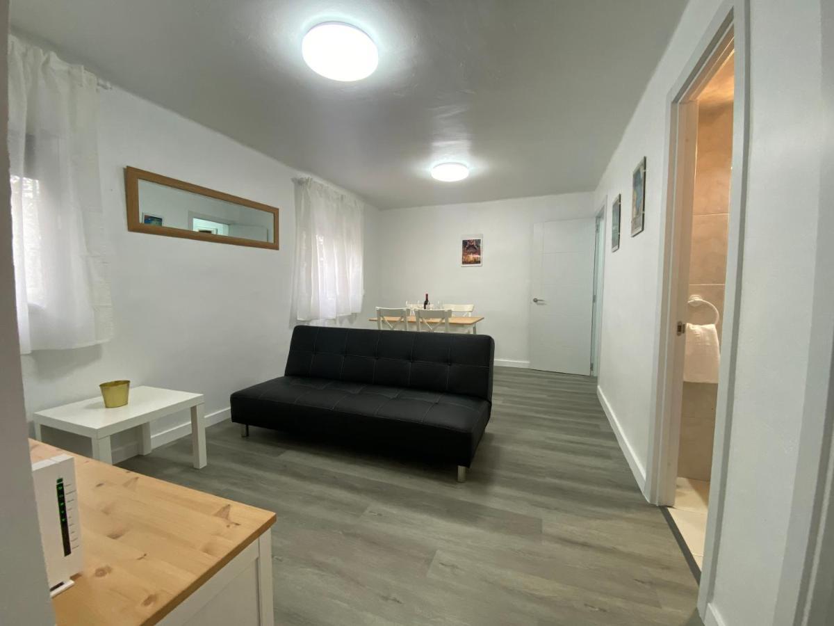 Apartmán Piso Junto Al Hospital Macarena Sevilla Exteriér fotografie