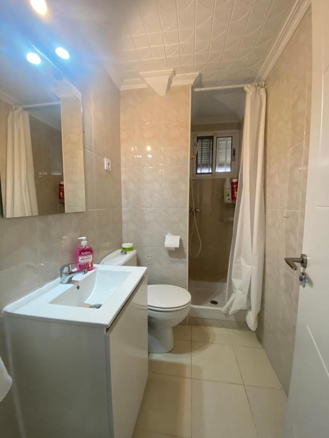 Apartmán Piso Junto Al Hospital Macarena Sevilla Exteriér fotografie
