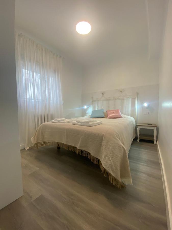 Apartmán Piso Junto Al Hospital Macarena Sevilla Exteriér fotografie