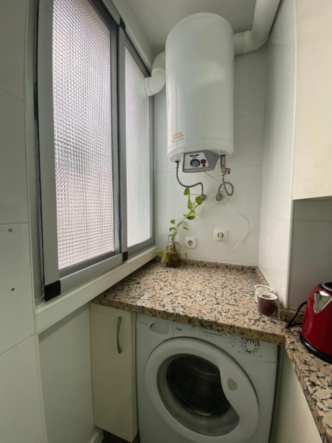 Apartmán Piso Junto Al Hospital Macarena Sevilla Exteriér fotografie